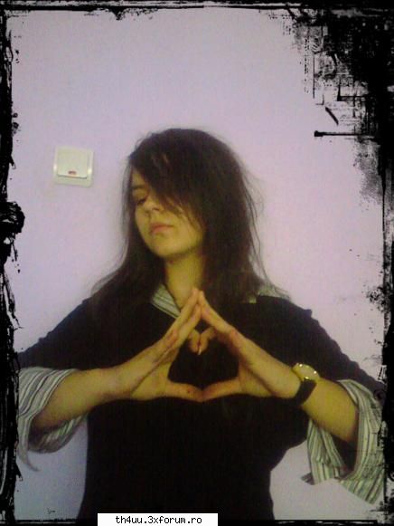 si ultima e cam emo da ce sa ii fac dak imi place... me ....